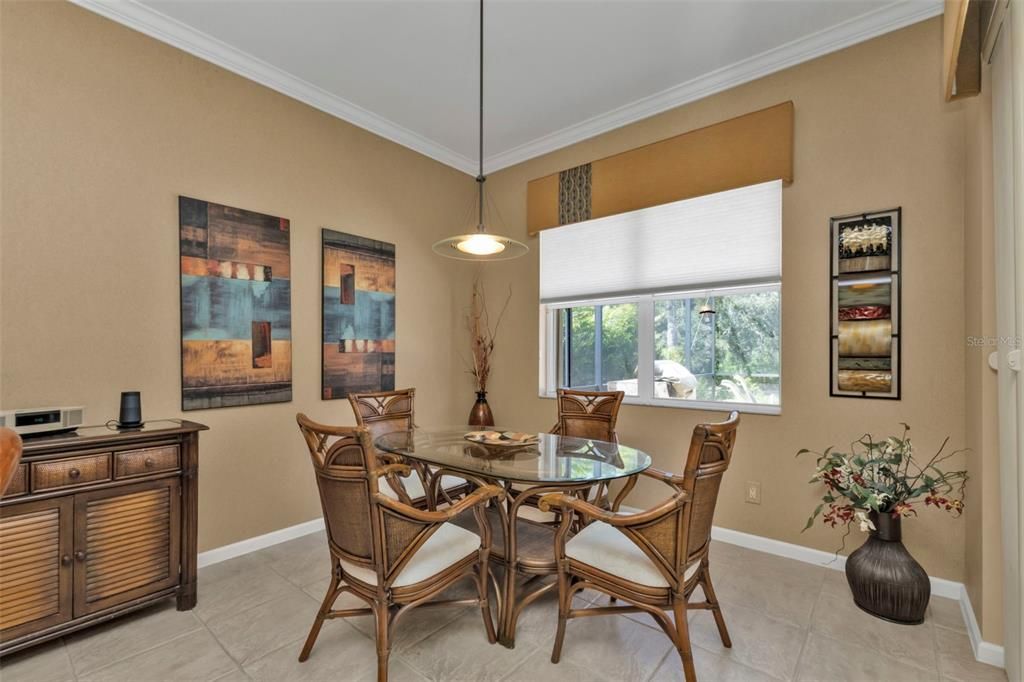 For Sale: $495,000 (2 beds, 2 baths, 2046 Square Feet)