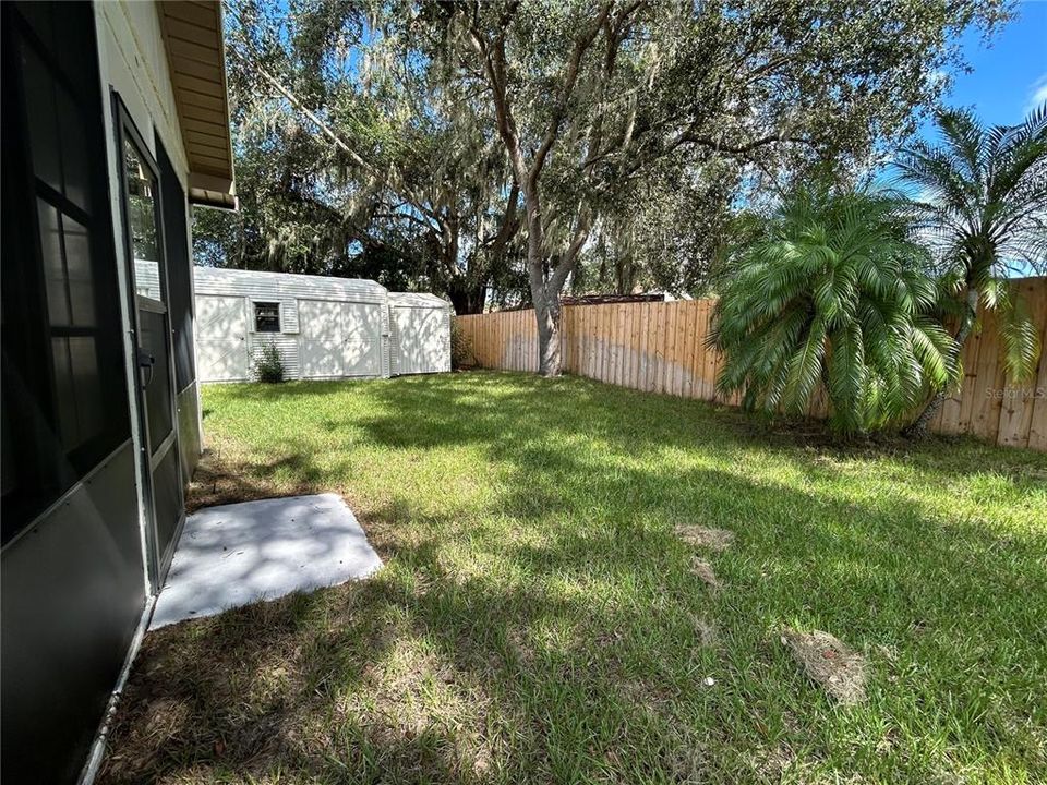 Под контрактом: $349,900 (3 спален, 2 ванн, 1459 Квадратных фут)