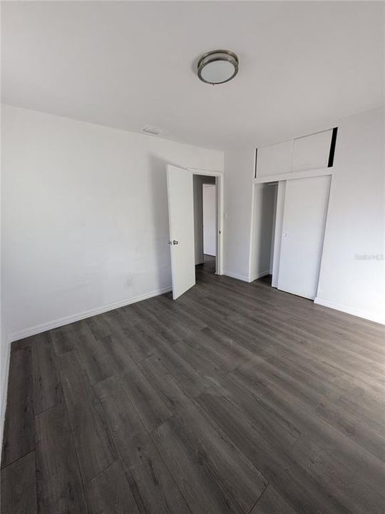 En Venta: $398,000 (5 camas, 2 baños, 1844 Pies cuadrados)