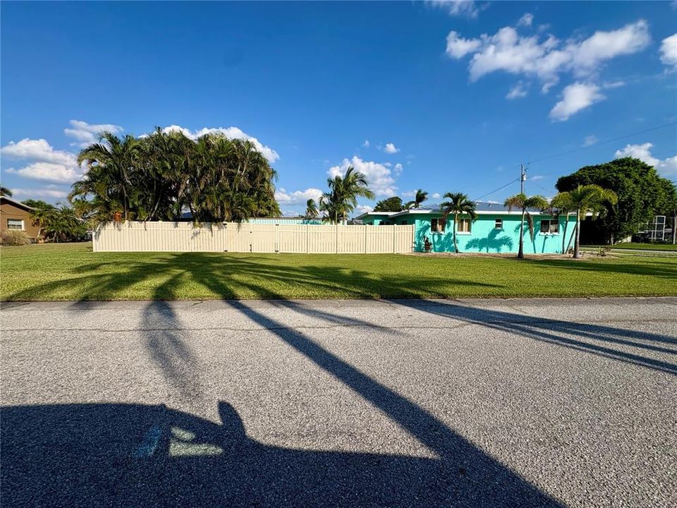 出租: $2,800 (2 贝兹, 2 浴室, 1321 平方英尺)