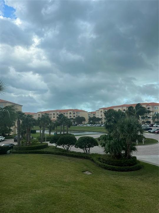 出租: $2,500 (2 贝兹, 2 浴室, 1989 平方英尺)