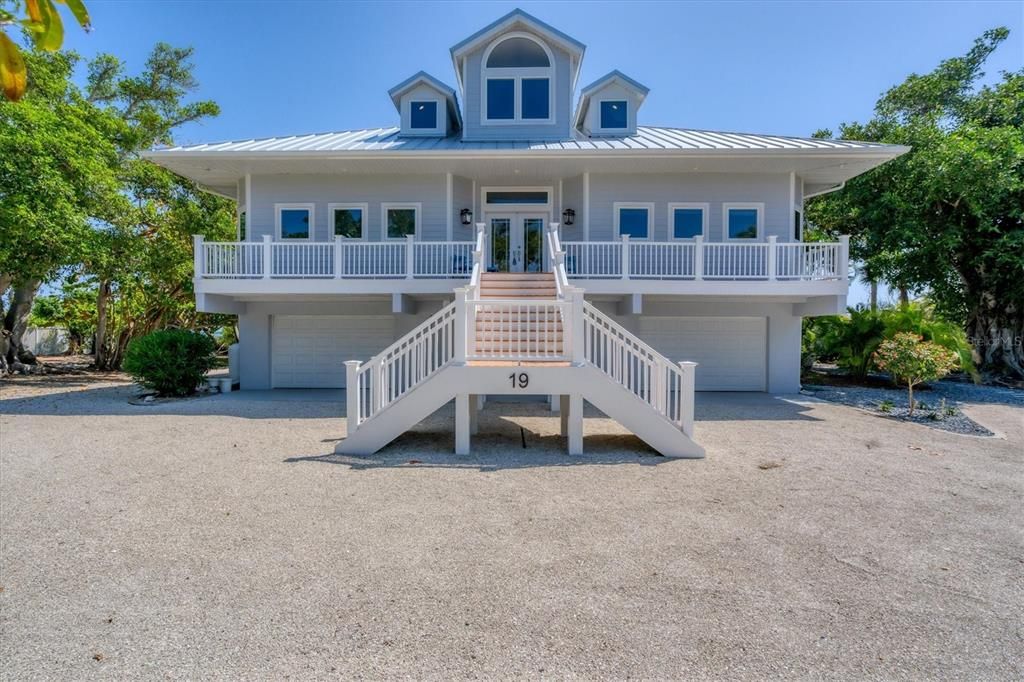 For Sale: $7,495,000 (4 beds, 4 baths, 3529 Square Feet)