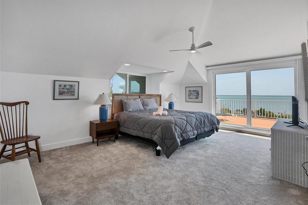 For Sale: $7,495,000 (4 beds, 4 baths, 3529 Square Feet)