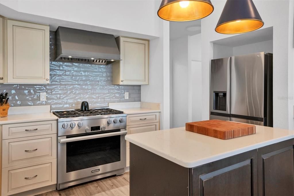 For Sale: $7,495,000 (4 beds, 4 baths, 3529 Square Feet)