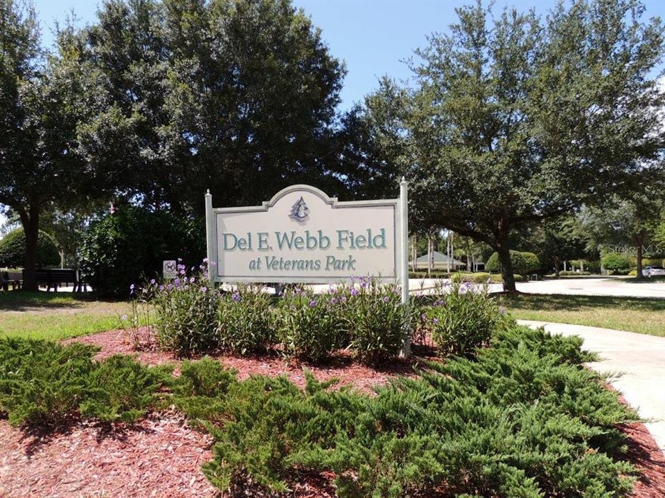 For Rent: $2,050 (3 beds, 2 baths, 1760 Square Feet)