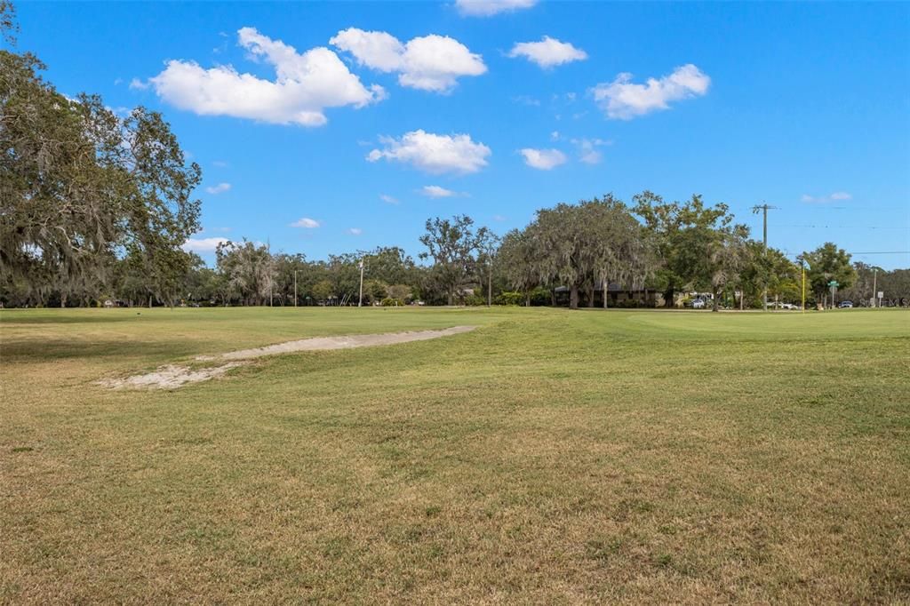 For Sale: $499,900 (4 beds, 2 baths, 2276 Square Feet)