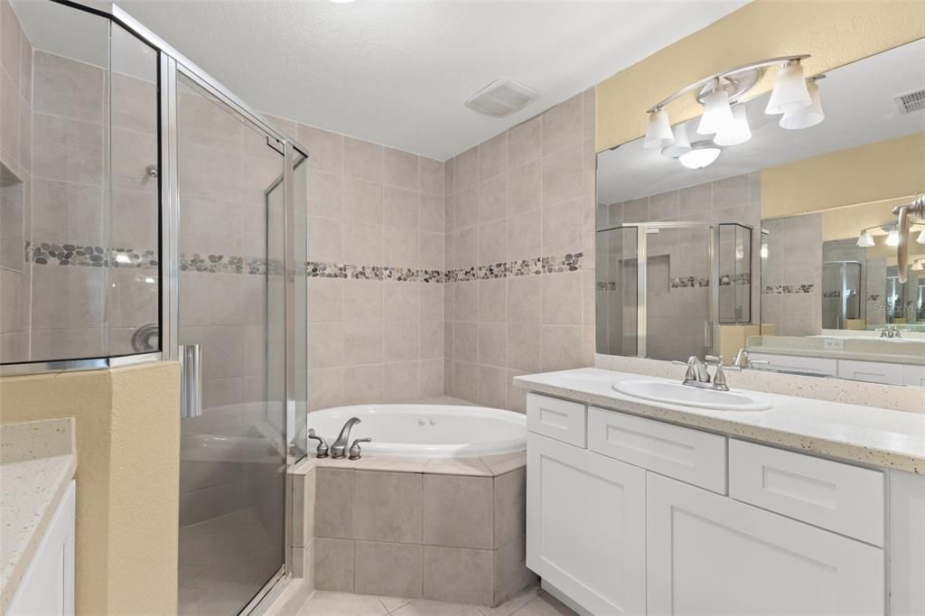 For Sale: $499,900 (4 beds, 2 baths, 2276 Square Feet)