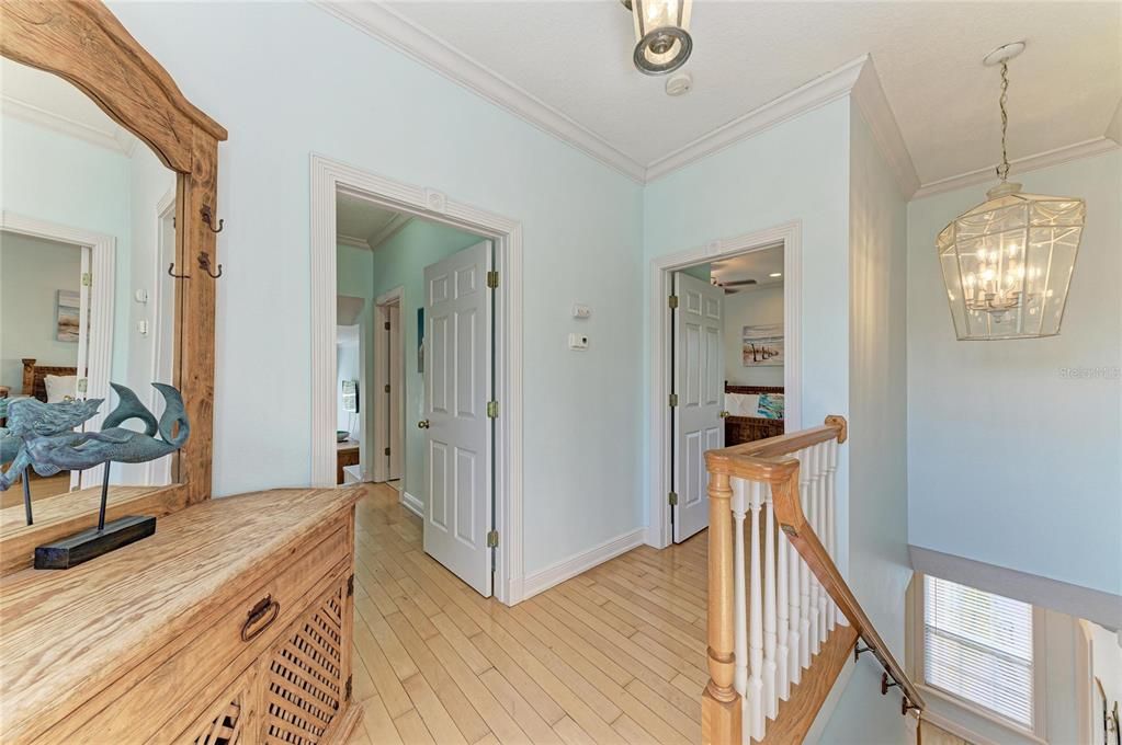 For Sale: $1,550,000 (3 beds, 3 baths, 2200 Square Feet)