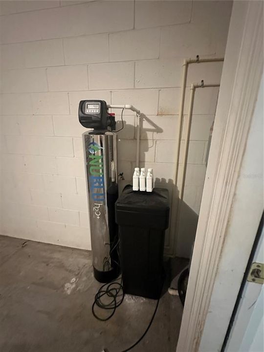 合同活跃: $575,000 (3 贝兹, 2 浴室, 2582 平方英尺)