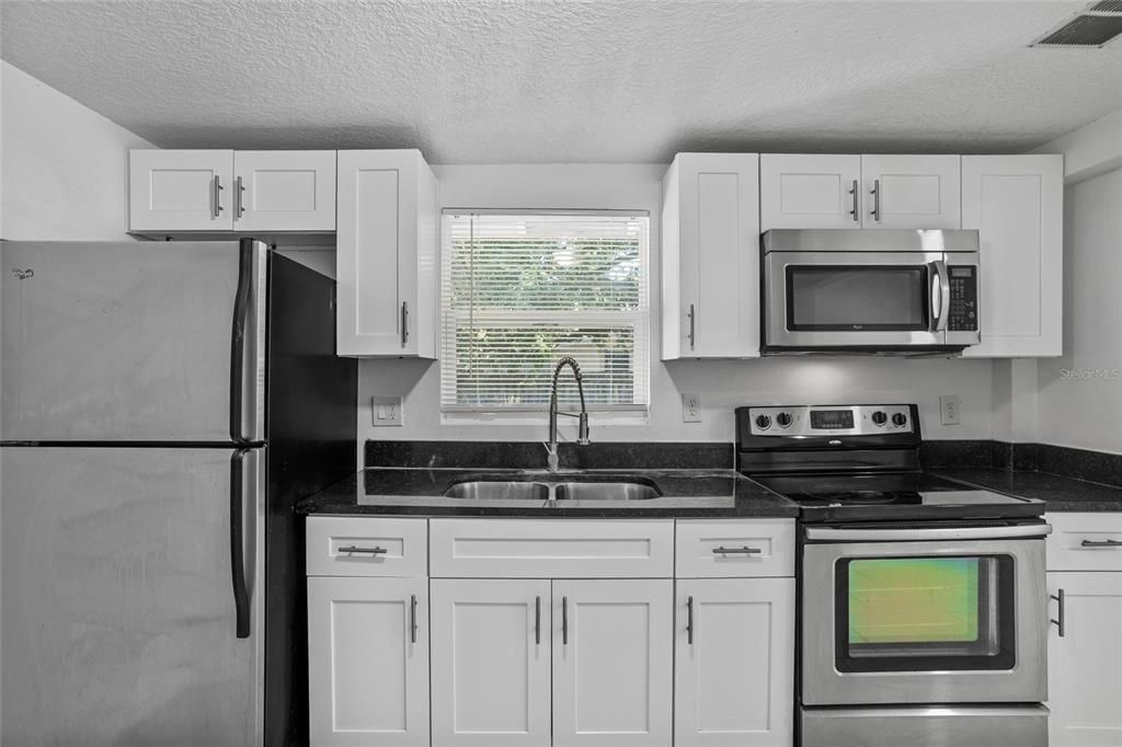 Active With Contract: $339,990 (4 beds, 2 baths, 1075 Square Feet)