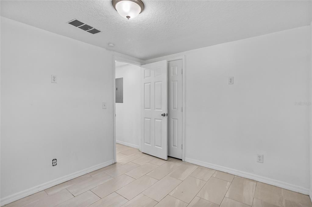 Active With Contract: $339,990 (4 beds, 2 baths, 1075 Square Feet)