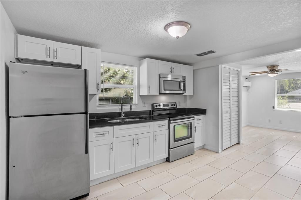 Active With Contract: $339,990 (4 beds, 2 baths, 1075 Square Feet)