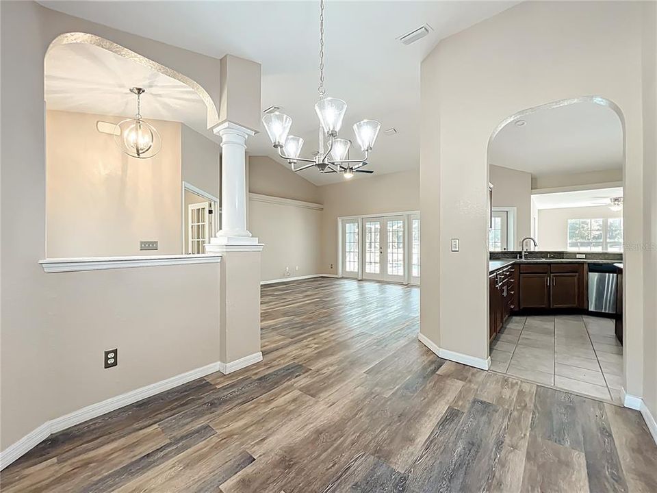 Active With Contract: $649,000 (3 beds, 2 baths, 2252 Square Feet)