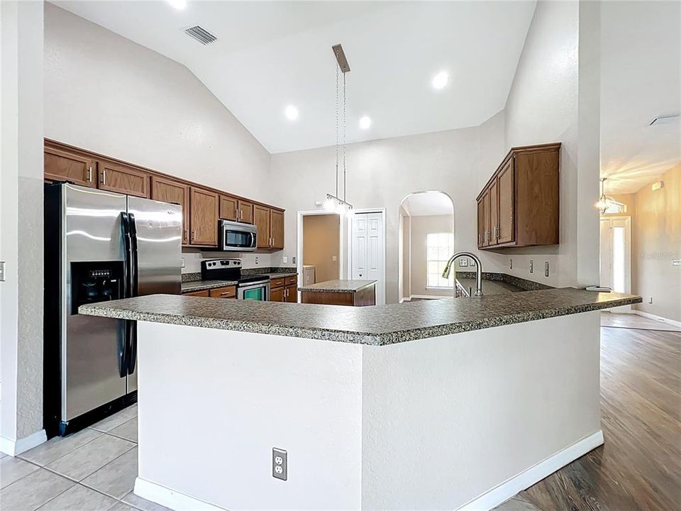 Active With Contract: $649,000 (3 beds, 2 baths, 2252 Square Feet)