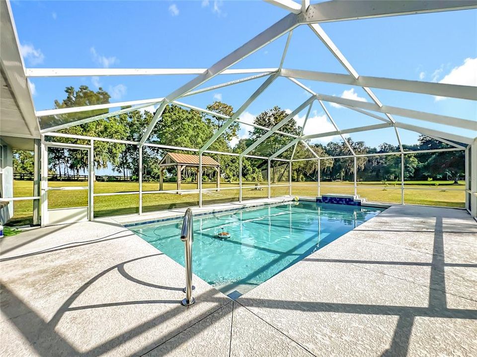 Active With Contract: $649,000 (3 beds, 2 baths, 2252 Square Feet)