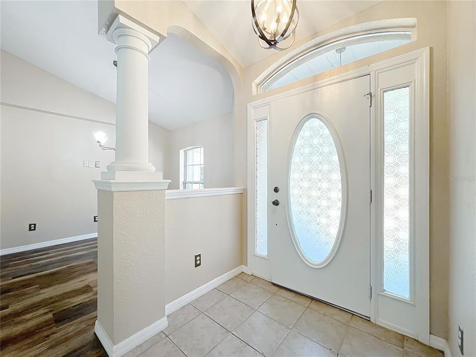 Active With Contract: $649,000 (3 beds, 2 baths, 2252 Square Feet)