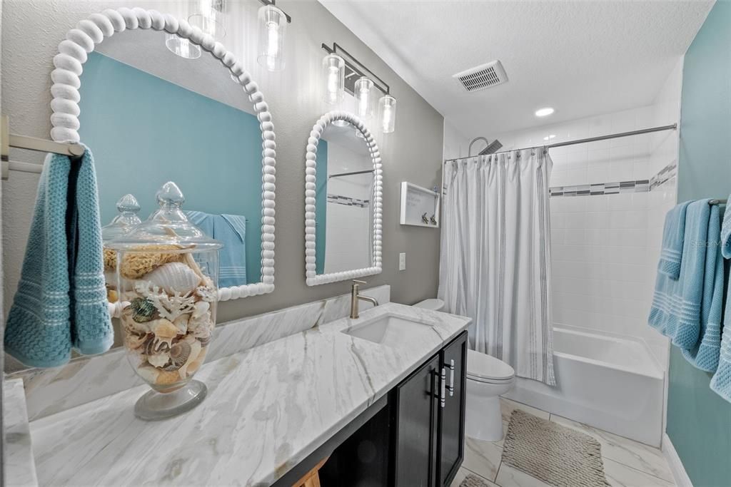 For Sale: $530,000 (4 beds, 2 baths, 2900 Square Feet)