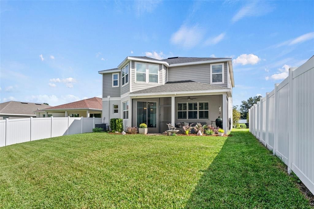 For Sale: $530,000 (4 beds, 2 baths, 2900 Square Feet)