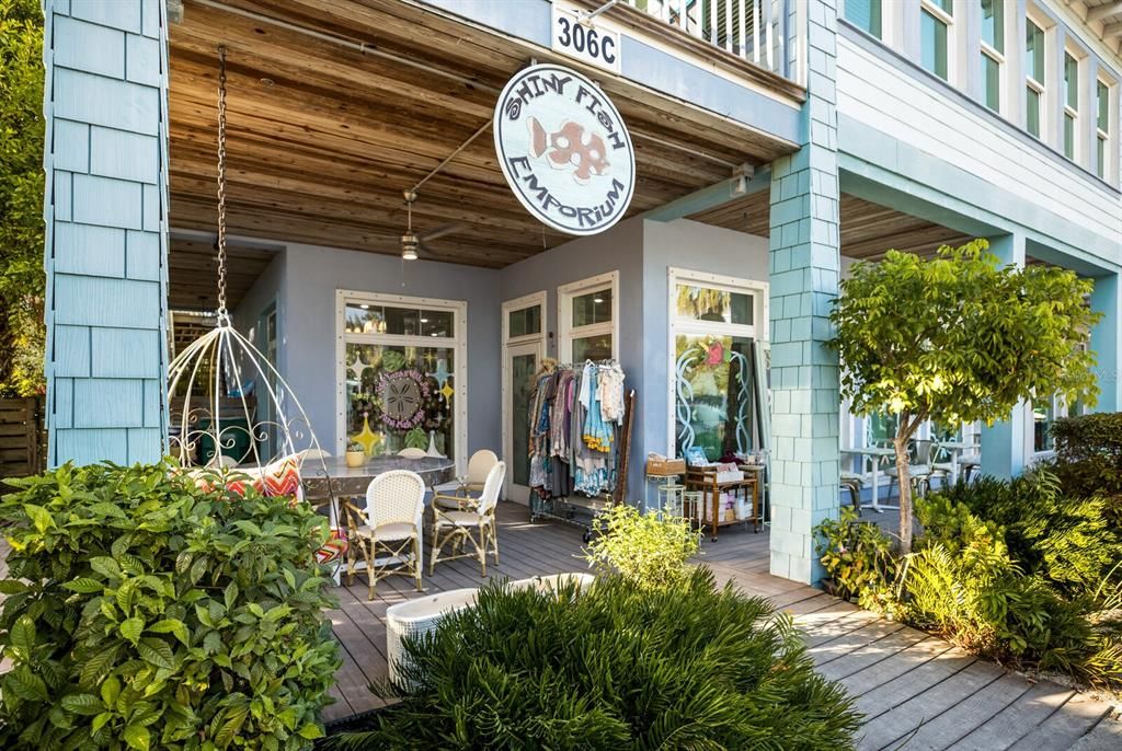 待售: $474,900 (2 贝兹, 2 浴室, 1439 平方英尺)