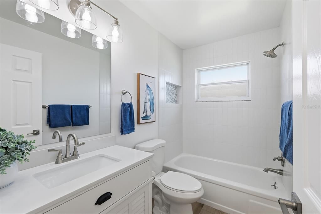 待售: $474,900 (2 贝兹, 2 浴室, 1439 平方英尺)