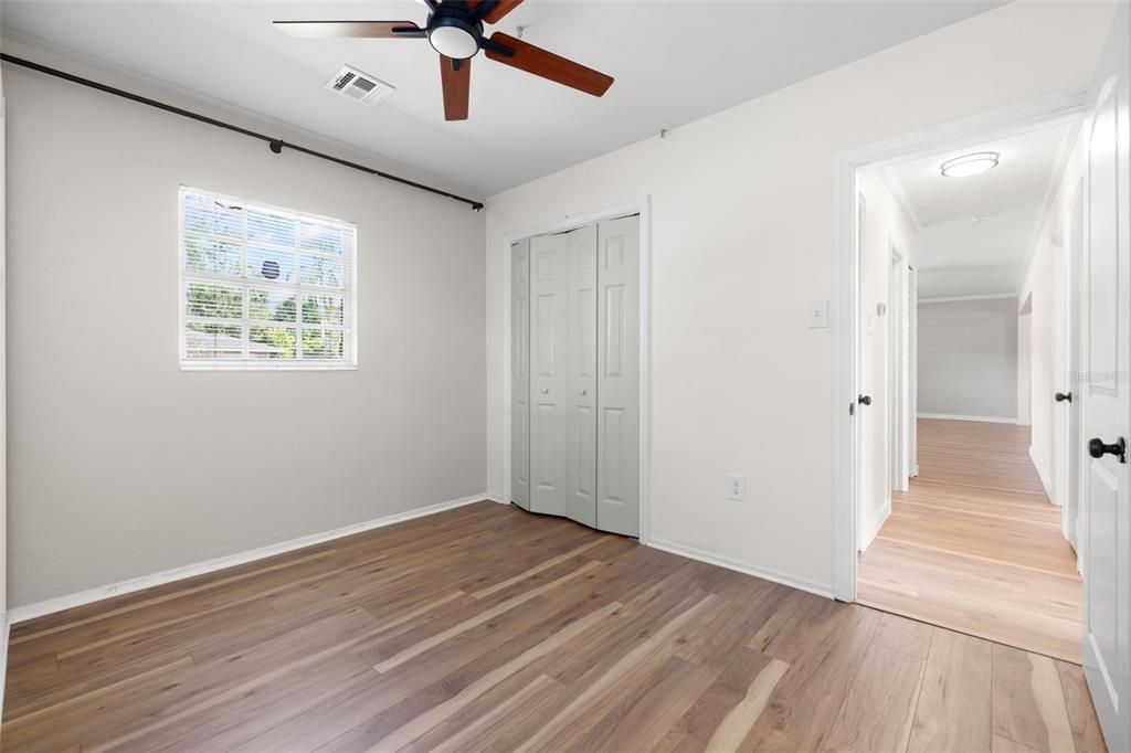 For Sale: $359,900 (3 beds, 2 baths, 1488 Square Feet)