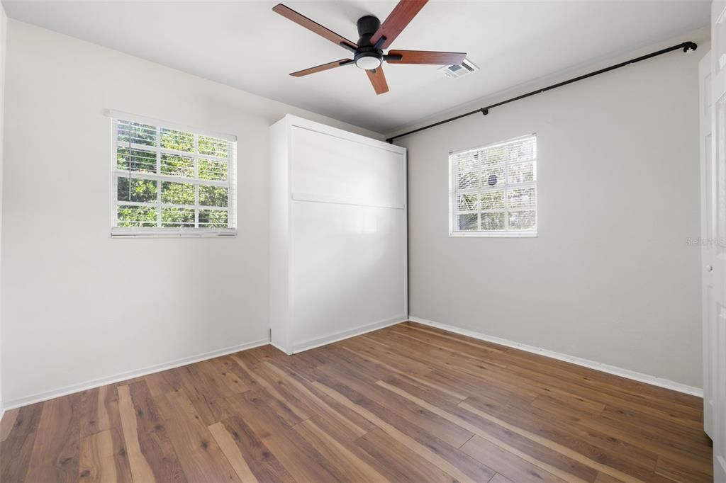 For Sale: $359,900 (3 beds, 2 baths, 1488 Square Feet)