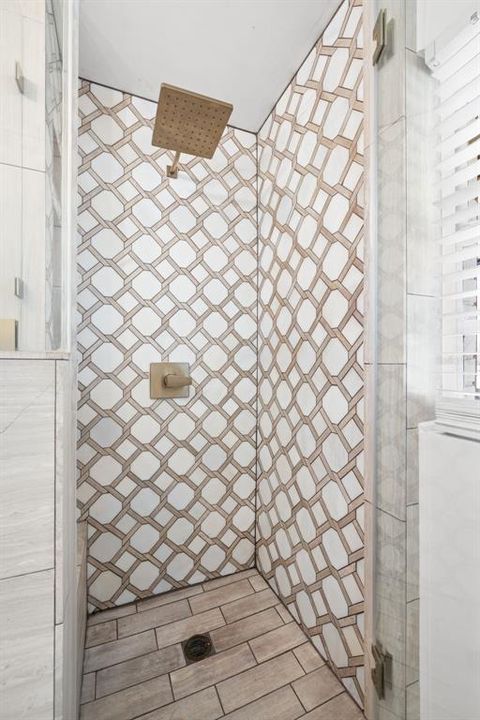 For Sale: $359,900 (3 beds, 2 baths, 1488 Square Feet)