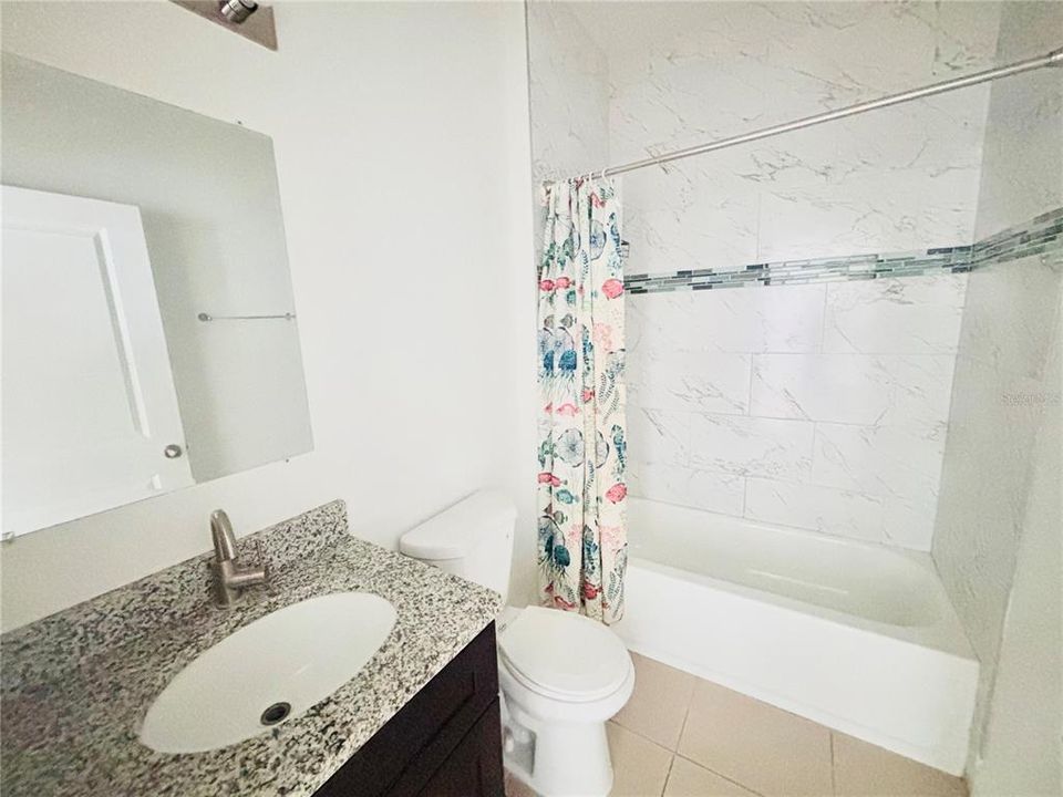 For Rent: $1,790 (4 beds, 2 baths, 1578 Square Feet)