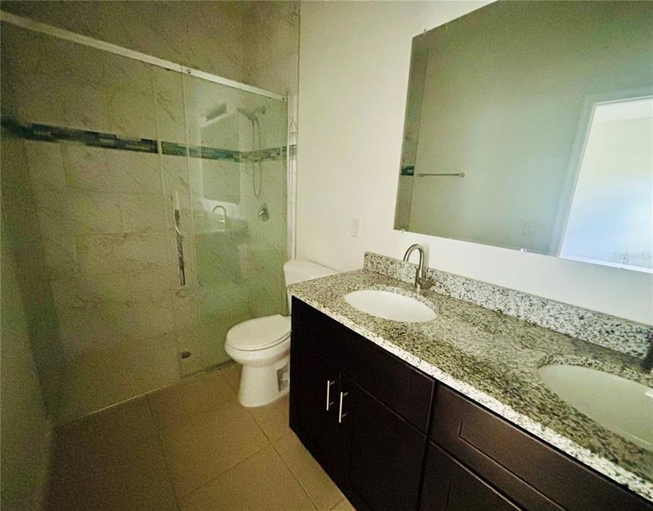 For Rent: $1,790 (4 beds, 2 baths, 1578 Square Feet)