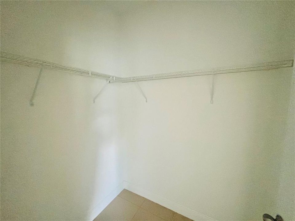 For Rent: $1,790 (4 beds, 2 baths, 1578 Square Feet)