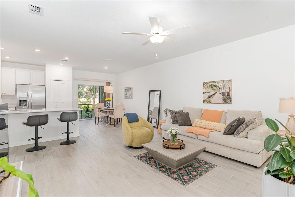 For Rent: $2,300 (3 beds, 2 baths, 1657 Square Feet)