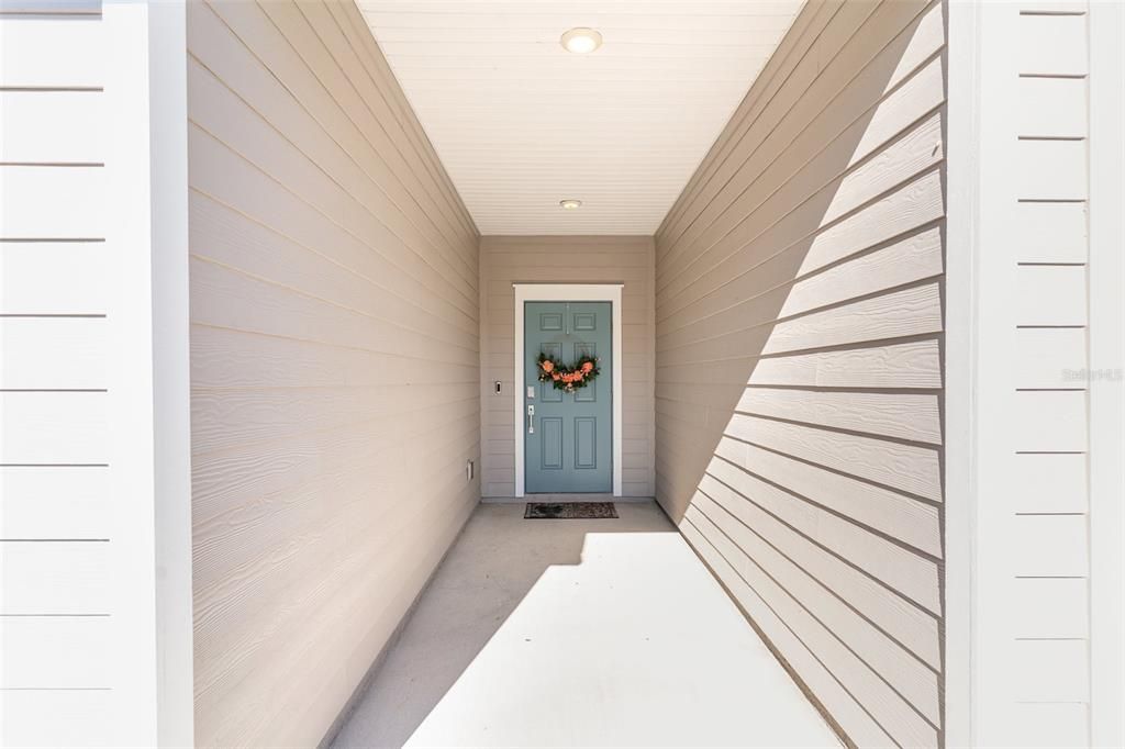 For Rent: $2,300 (3 beds, 2 baths, 1657 Square Feet)