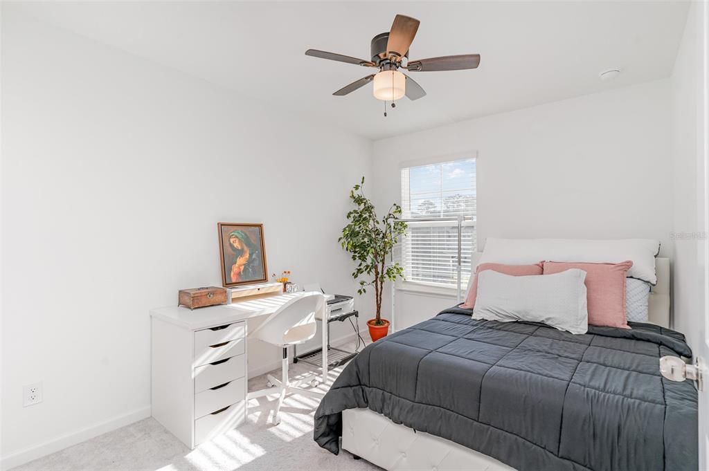 For Rent: $2,300 (3 beds, 2 baths, 1657 Square Feet)