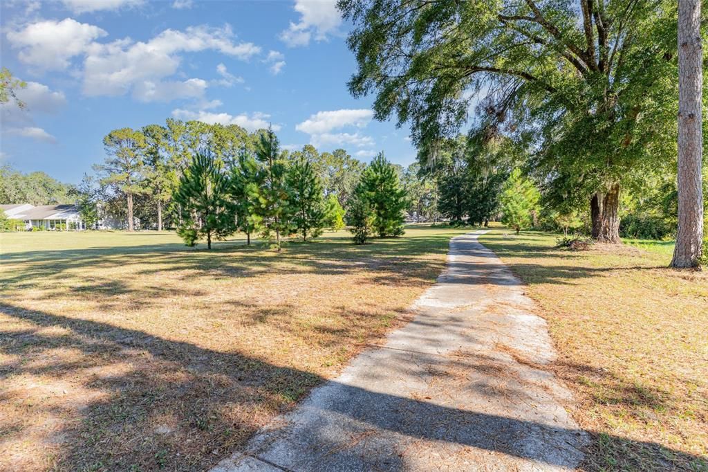 For Rent: $2,300 (3 beds, 2 baths, 1657 Square Feet)