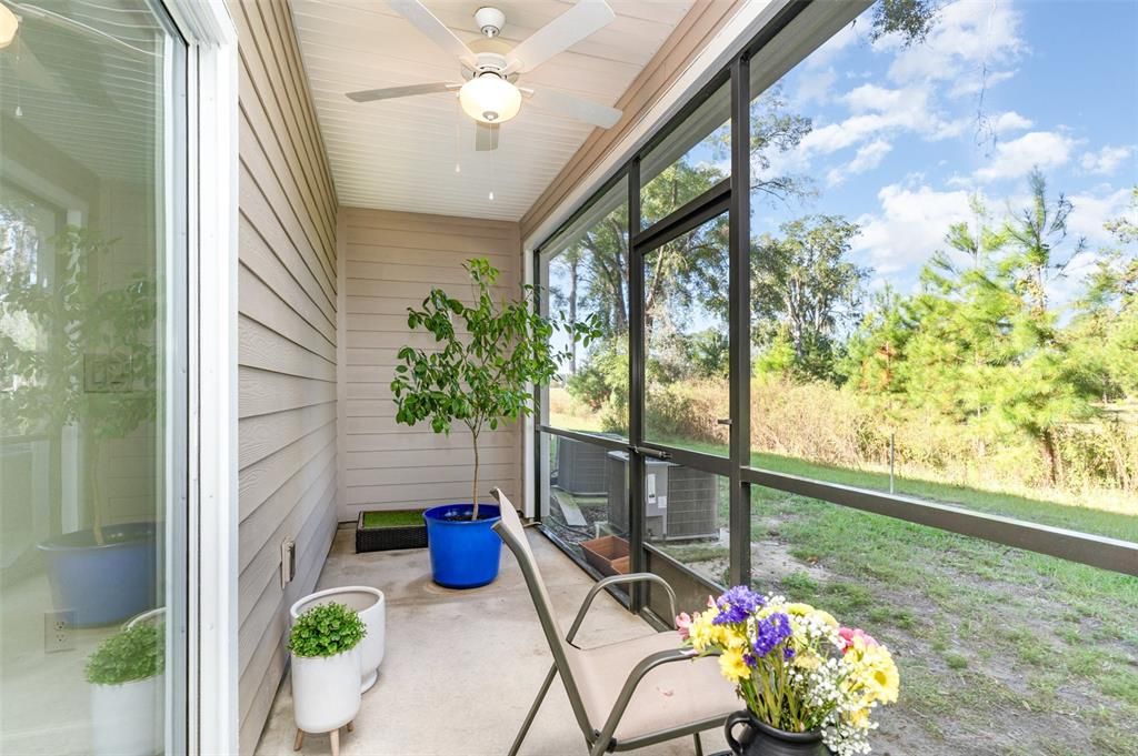 For Rent: $2,300 (3 beds, 2 baths, 1657 Square Feet)