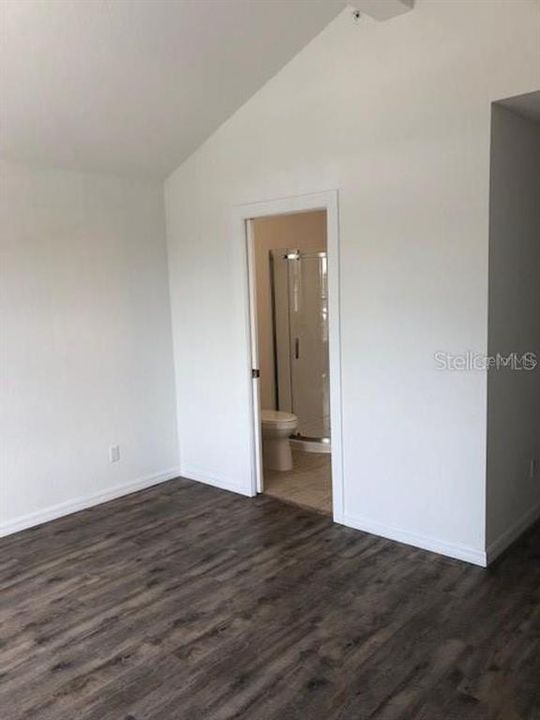 For Rent: $2,345 (3 beds, 2 baths, 1450 Square Feet)