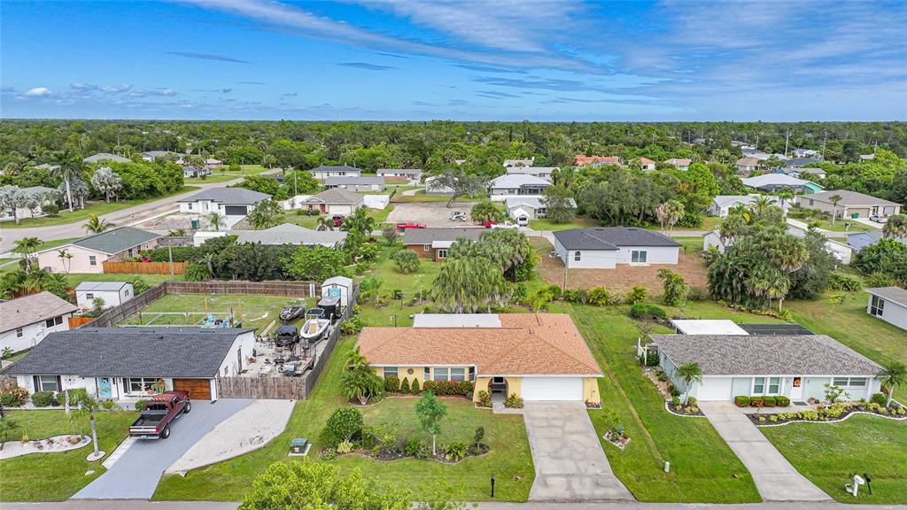 For Sale: $279,000 (2 beds, 2 baths, 1532 Square Feet)