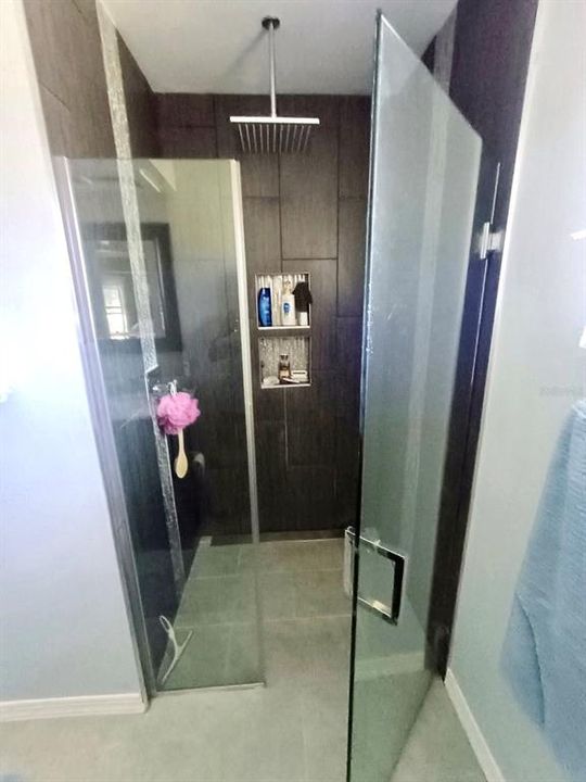 For Sale: $279,000 (2 beds, 2 baths, 1532 Square Feet)