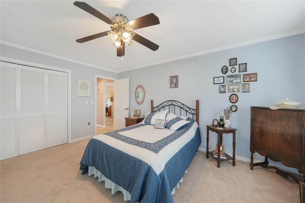 For Sale: $279,000 (2 beds, 2 baths, 1532 Square Feet)