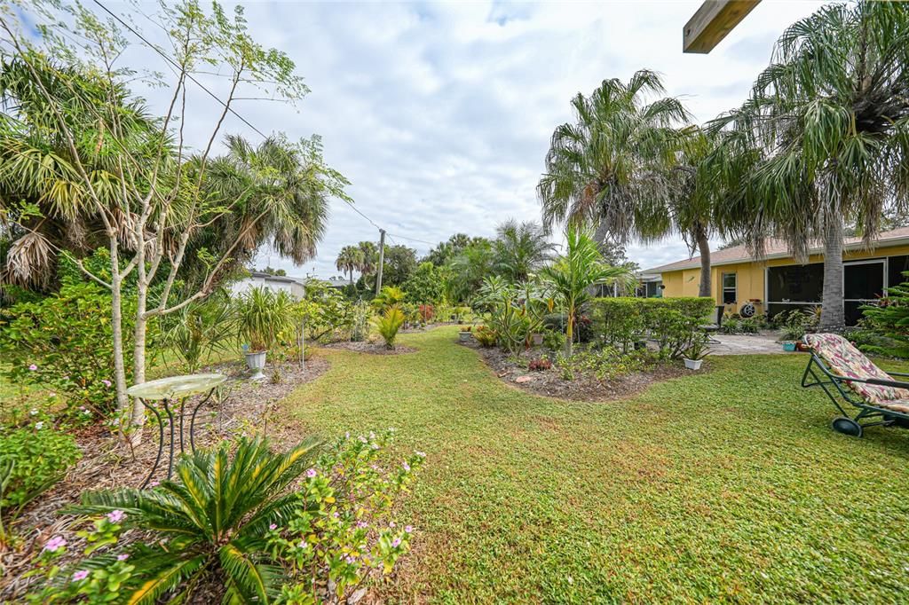 For Sale: $279,000 (2 beds, 2 baths, 1532 Square Feet)