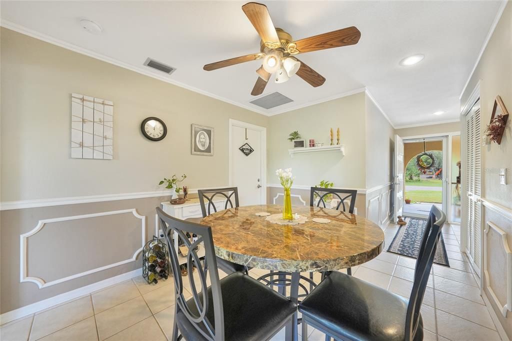 For Sale: $279,000 (2 beds, 2 baths, 1532 Square Feet)