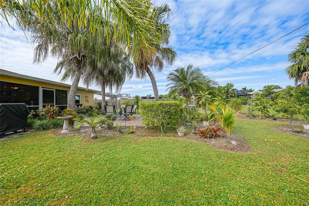 For Sale: $279,000 (2 beds, 2 baths, 1532 Square Feet)