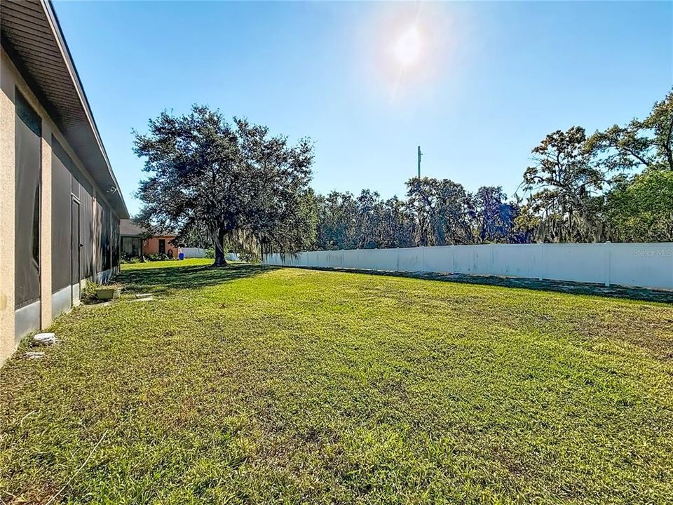 Active With Contract: $448,000 (4 beds, 3 baths, 2613 Square Feet)