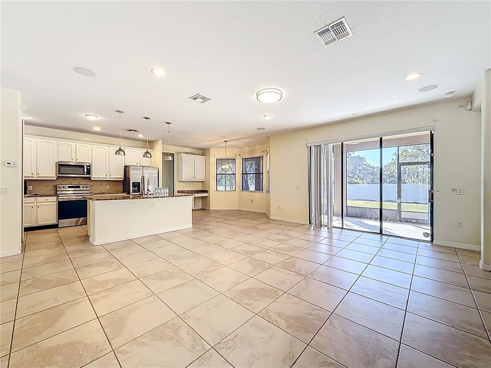 Active With Contract: $448,000 (4 beds, 3 baths, 2613 Square Feet)