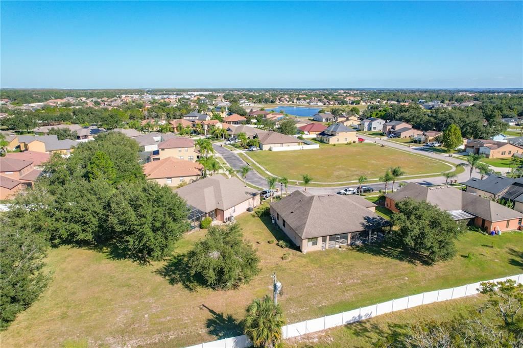 Active With Contract: $448,000 (4 beds, 3 baths, 2613 Square Feet)