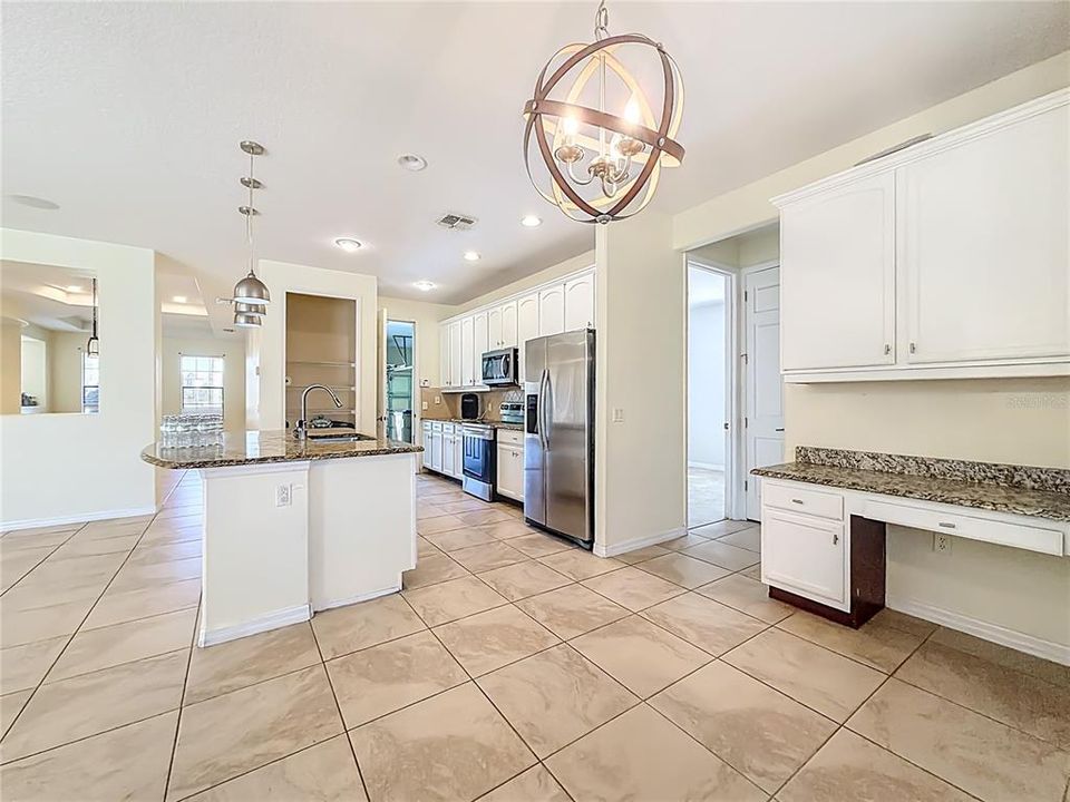 Active With Contract: $448,000 (4 beds, 3 baths, 2613 Square Feet)