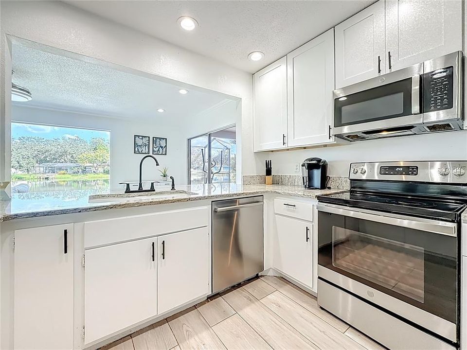 待售: $495,900 (2 贝兹, 2 浴室, 1520 平方英尺)