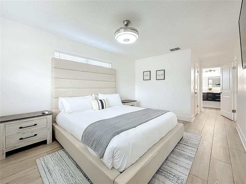 待售: $495,900 (2 贝兹, 2 浴室, 1520 平方英尺)