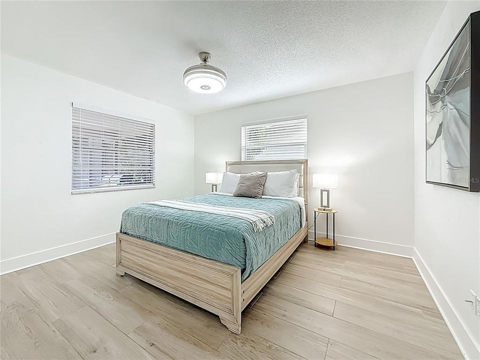 待售: $495,900 (2 贝兹, 2 浴室, 1520 平方英尺)