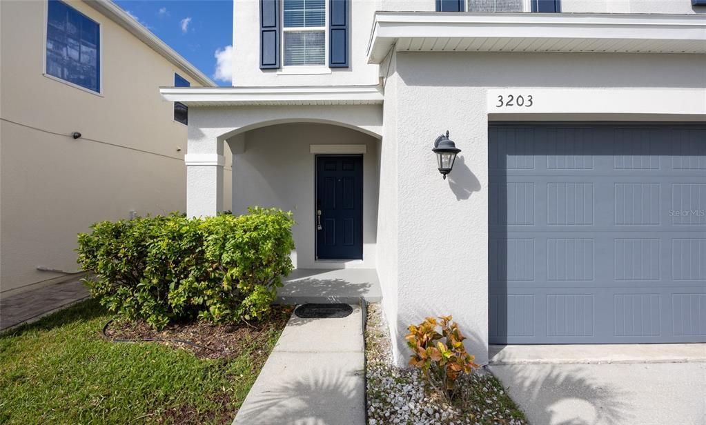 Active With Contract: $399,990 (4 beds, 2 baths, 1964 Square Feet)